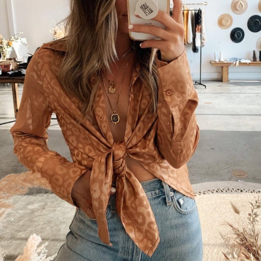 NTW 12th Tribe GOLD RUSH GOLD LEOPARD BLOUSE Size Small